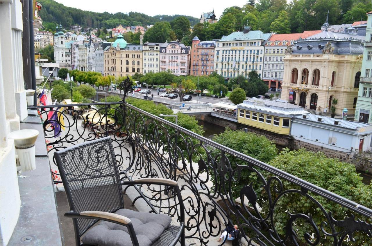 Hotel Palacky Karlovy Vary Exterior foto